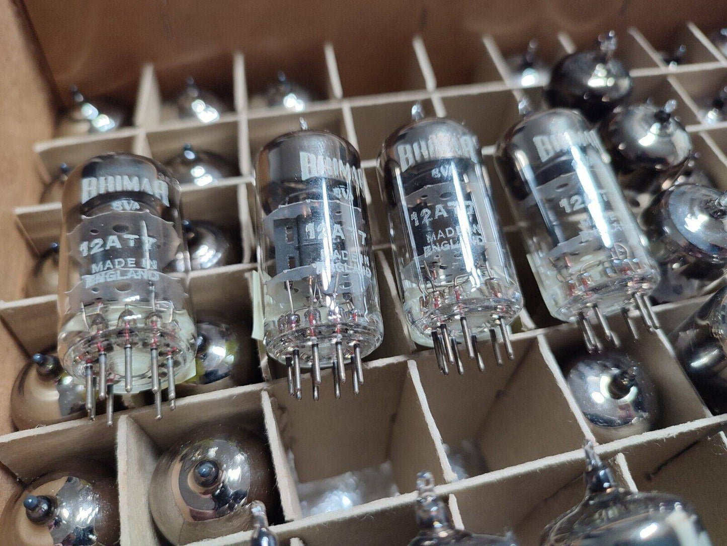 1 Pcs ECC81 12AT7 NOS O Triode Getter Black Plates Brimar Holland