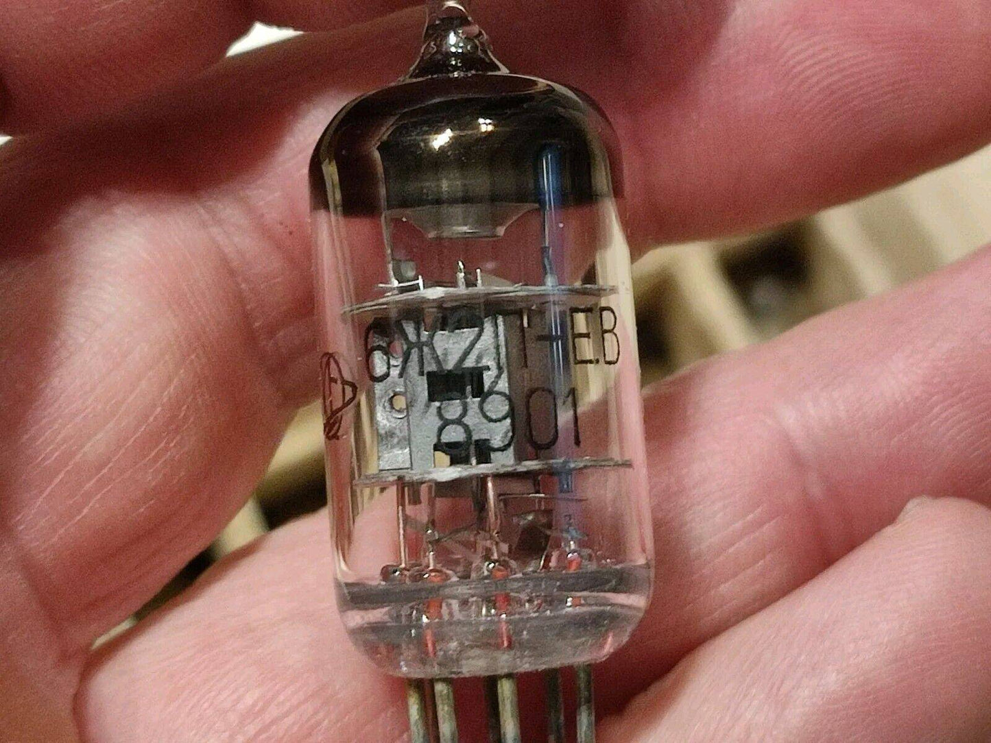 100pcs 6J2P-EV, 6Ж2П-ЕВ NOS Russian gold grid tubes equiv. to 6AS6, 6F33
