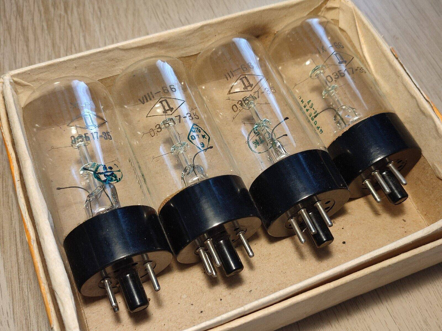 4pcs. 0.3B17-35 | 0.3Б17-35 0.3A 17 - 35V barretter iron-hydrogen resistor tubeS