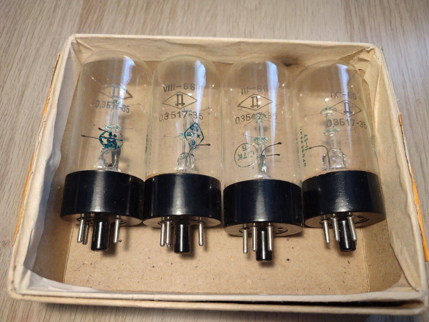 4pcs. 0.3B17-35 | 0.3Б17-35 0.3A 17 - 35V barretter iron-hydrogen resistor tubeS