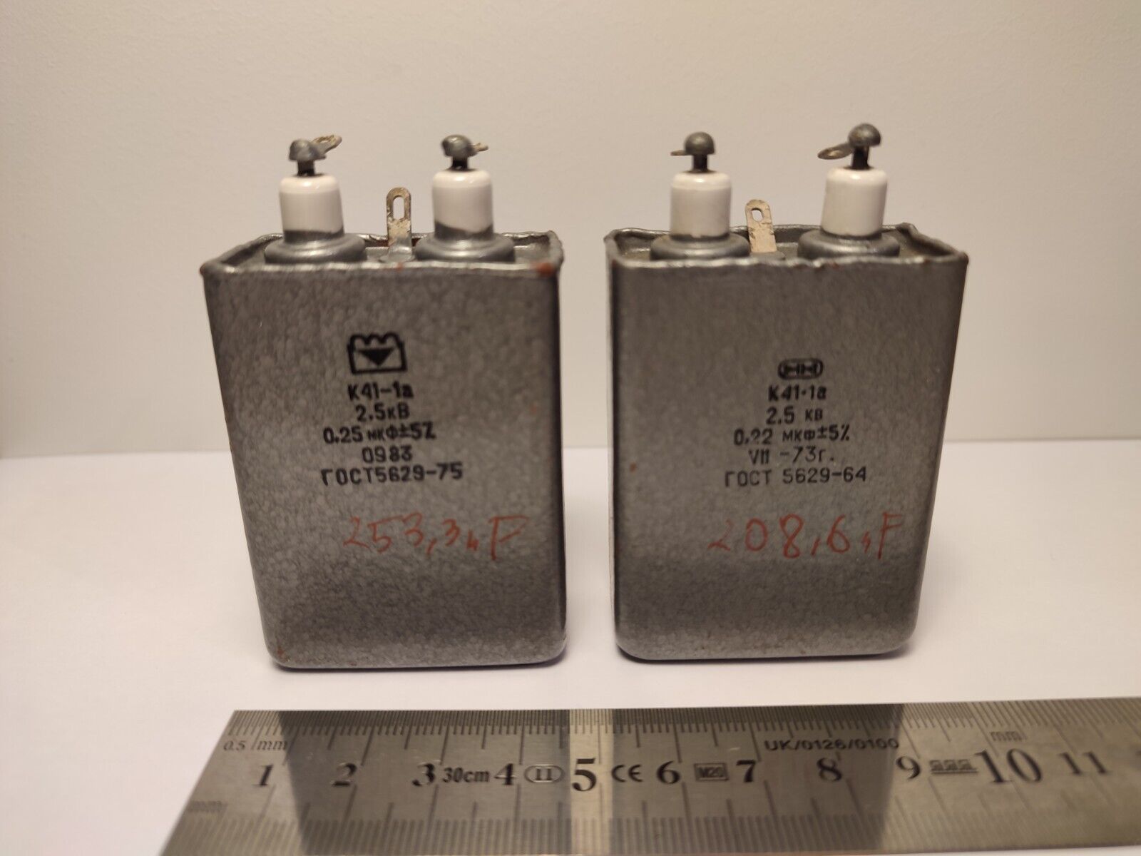 0.25 uF + 0.22 uF 2.5 kV HIGH VOLTAGE PULSE PAPER IN OIL PIO CAPACITOR K41-1a