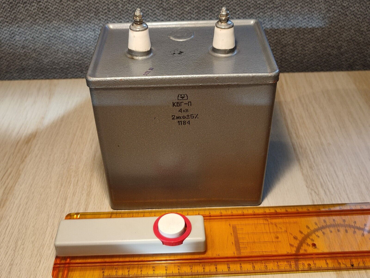 2 uF 4 kV RUSSIAN HIGH VOLTAGE PULSE PAPER IN OIL PIO CAPACITOR KBG-P