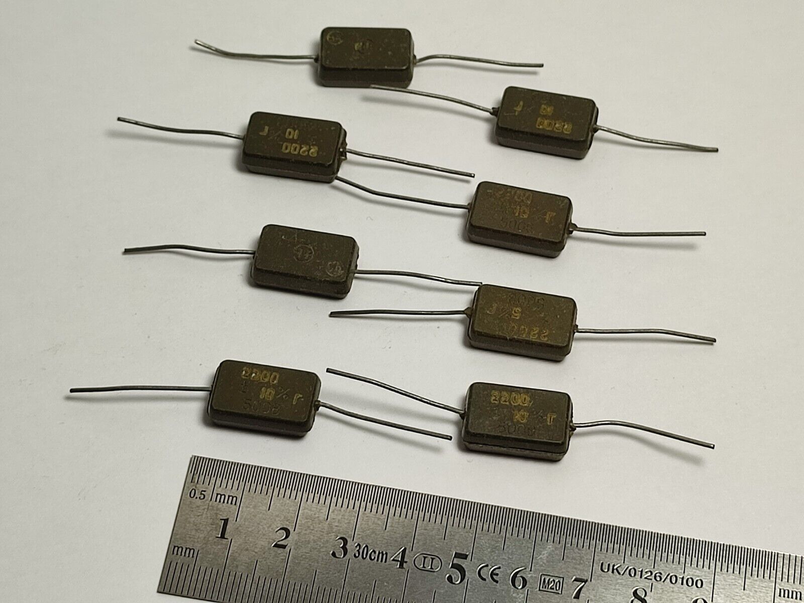 2200pF 500 V 10% LOT OF 8 Pcs.  RUSSIAN SILVER-MICA CAPACITORS KSO-10G КСО-10Г