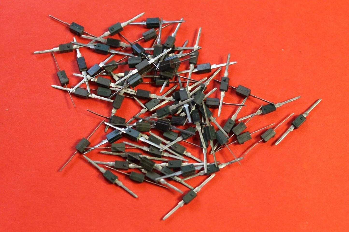 Varicap Silicon KV122A USSR 30 pcs Soviet USSR era