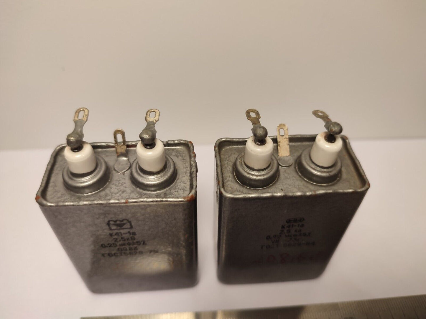 0.25 uF + 0.22 uF 2.5 kV HIGH VOLTAGE PULSE PAPER IN OIL PIO CAPACITOR K41-1a