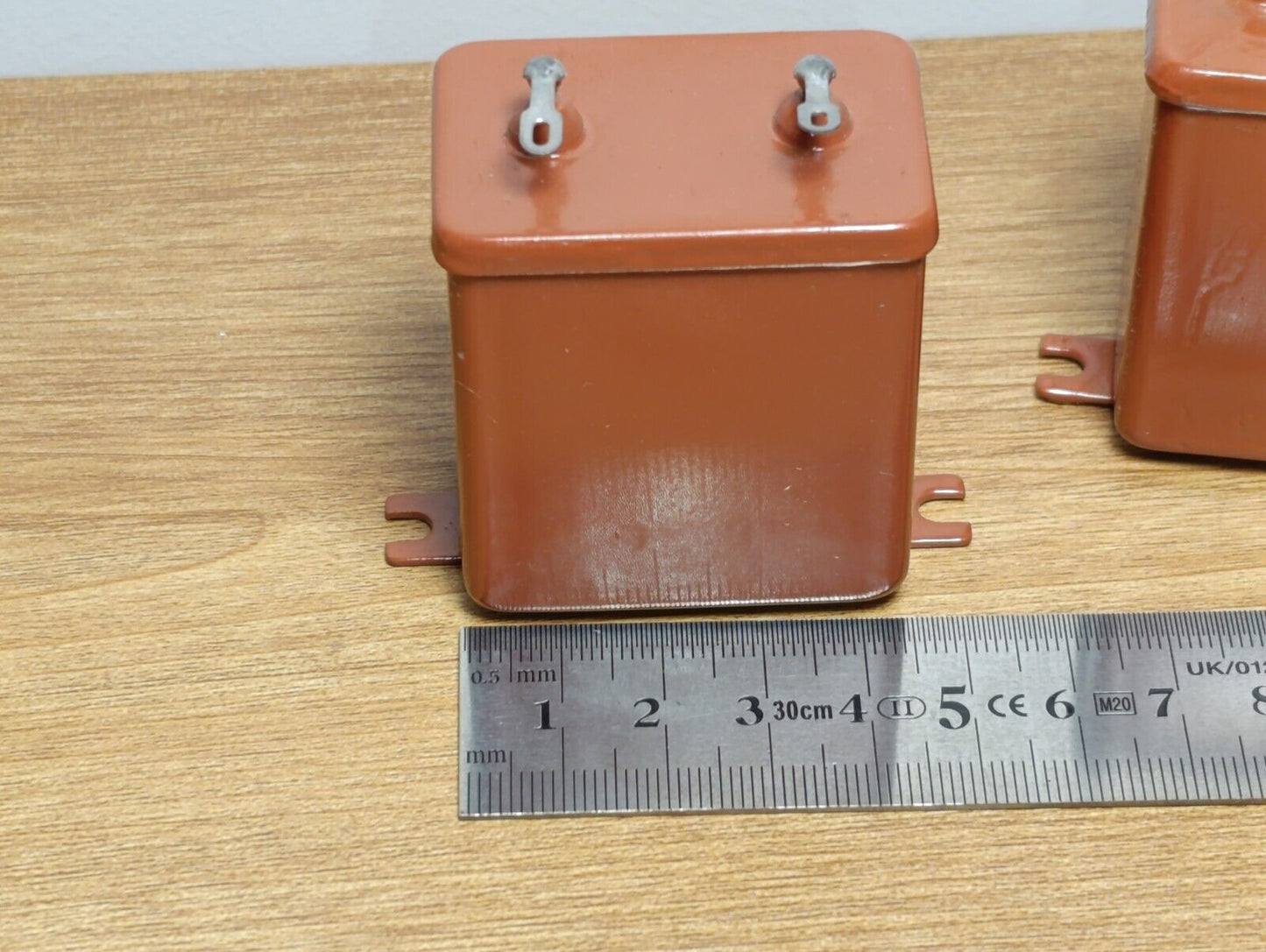 15 uF 160 V  PAIR RUSSIAN PAPER IN OIL PIO AUDIO CAPACITORS MBGP-2 МБГП-2 NEW