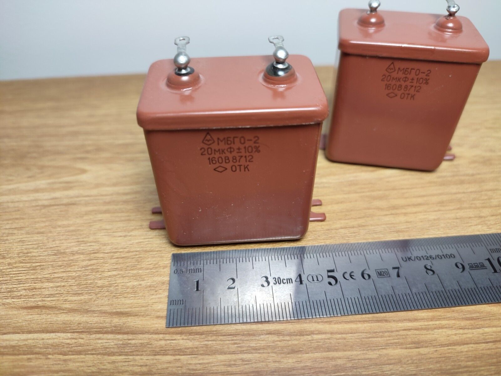 20 uF 160 V  PAIR RUSSIAN PAPER IN OIL PIO AUDIO CAPACITORS MBGO-2 МБГО-2 NEW