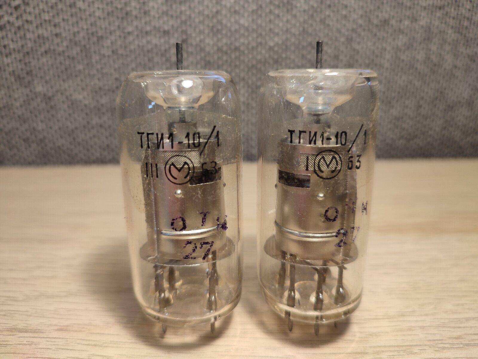 2pcs x TGI1-10/1 MELZ Tube NOS VI-1963 Same date - Vintage Radio Parts Store