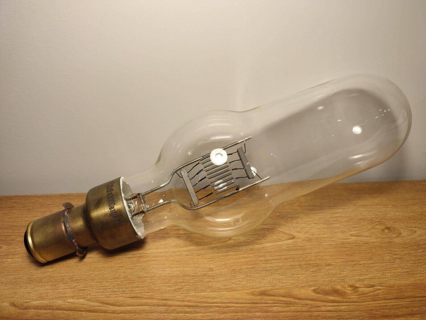 Huge Incandescent Light Filament Bulb Vintage 220V 3000W 1977 MELZ Soviet Ussr - Vintage Radio Parts Store