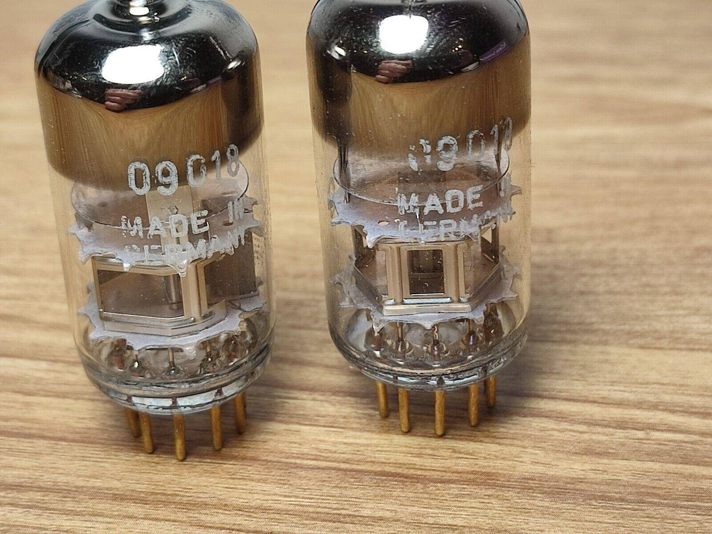 E88C Siemens $ Halske Pair New USED tubes (NOT E88CC !!!! ) gold pin - Vintage Radio Parts Store