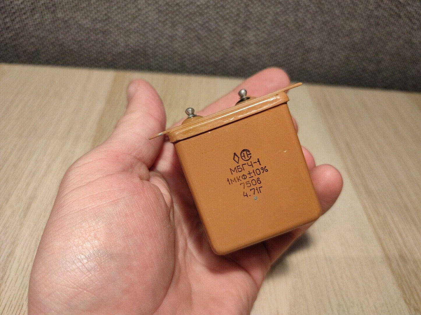 1 uF 750 V RUSSIAN PAPER IN OIL PIO AUDIO CAPACITOR WITH PLATE MBGCh-1 МБГЧ - Vintage Radio Parts Store