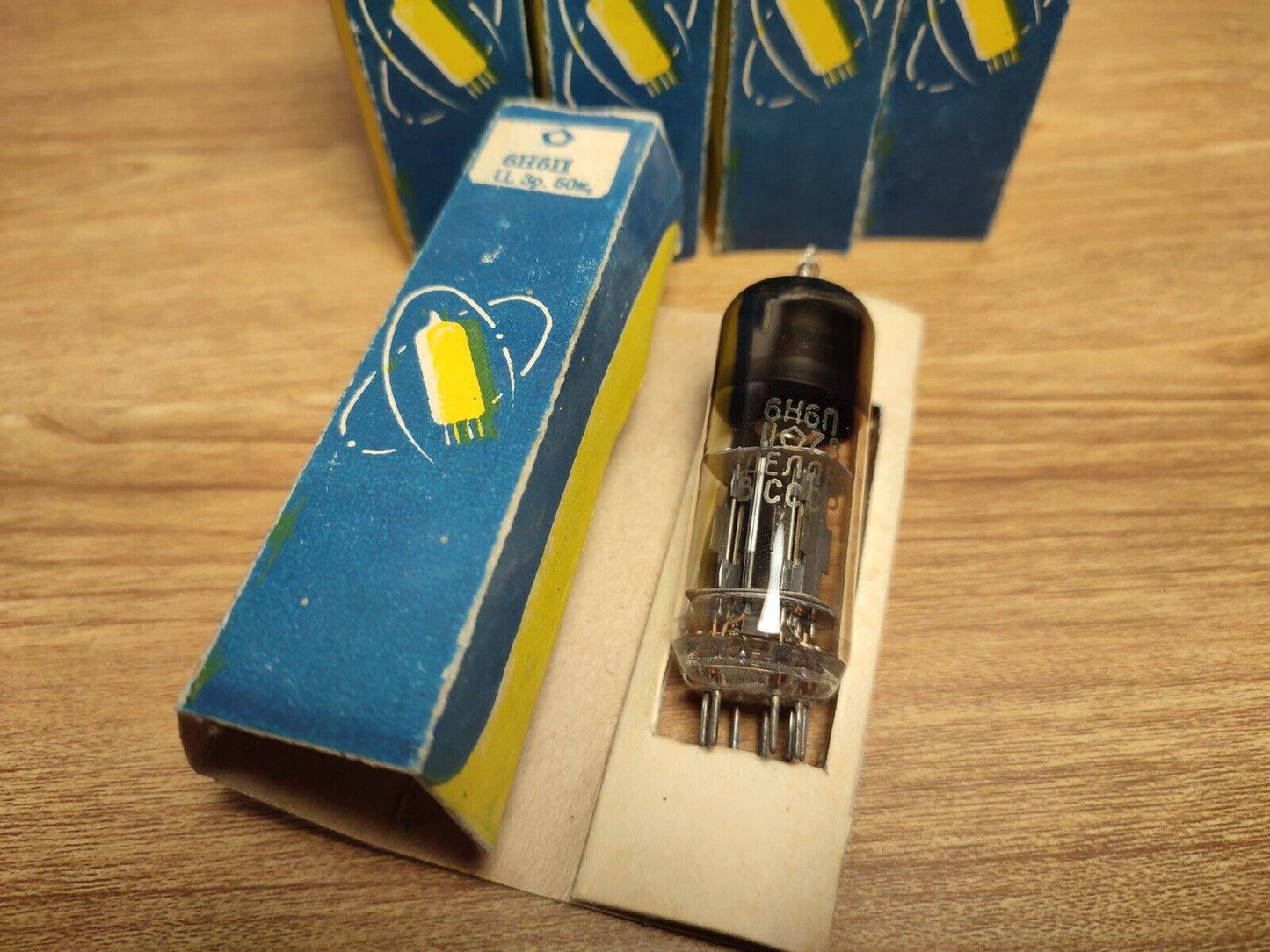 13 pcs LOT 6N6P tubes Gold grid New NOS 70's 1978 ( ecc99 e182cc 5687 7044 7119) - Vintage Radio Parts Store