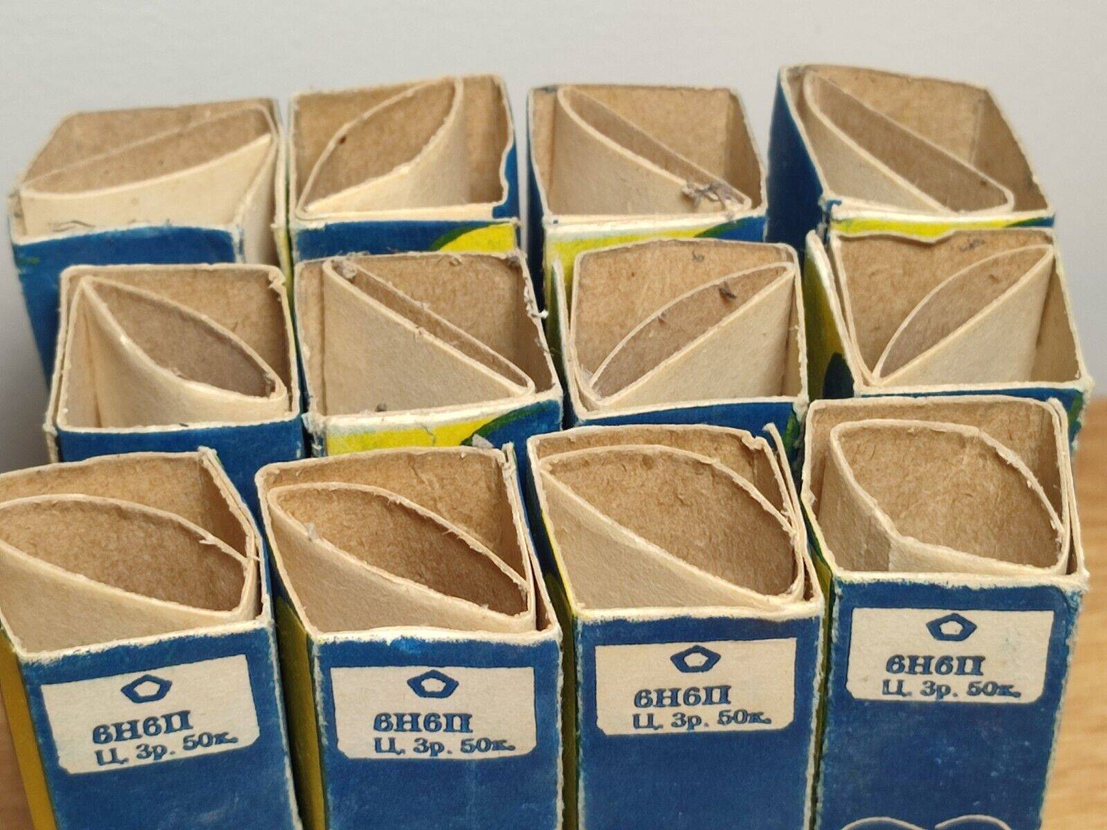 13 pcs LOT 6N6P tubes Gold grid New NOS 70's 1978 ( ecc99 e182cc 5687 7044 7119) - Vintage Radio Parts Store