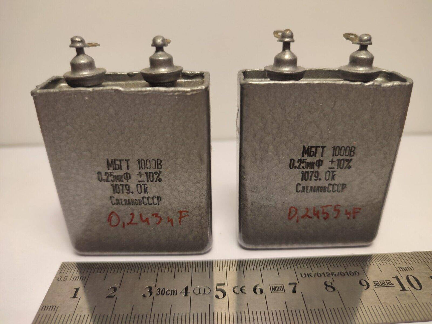 2 Pcs. Lot 0.25 uF 1000 V RUSSIAN PAPER IN OIL PIO AUDIO CAPACITORS MBGT - Vintage Radio Parts Store