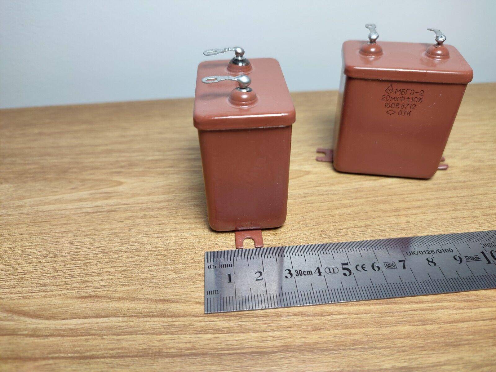 20 uF 160 V  PAIR RUSSIAN PAPER IN OIL PIO AUDIO CAPACITORS MBGO-2 МБГО-2 NEW - Vintage Radio Parts Store