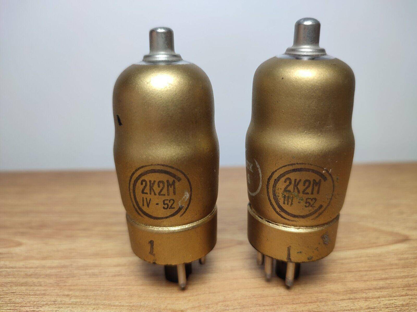 2pcs 2K2M Vintage Soviet Military 50's Pentode RF/IF-Stage Controlling TUBE 2К2М - Vintage Radio Parts Store