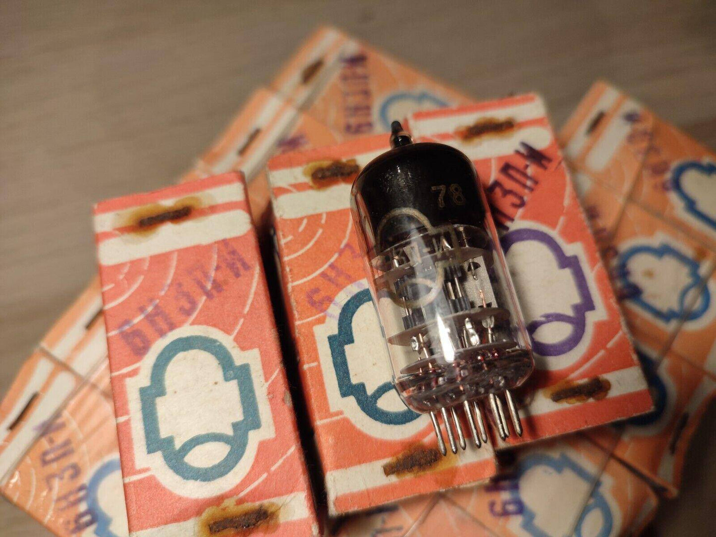 4 PCS 6N3P-I 6Н3П-И (2C51/6385/ECC42) NEW REFLECTOR VACUUM TUBES NOS NIB - Vintage Radio Parts Store