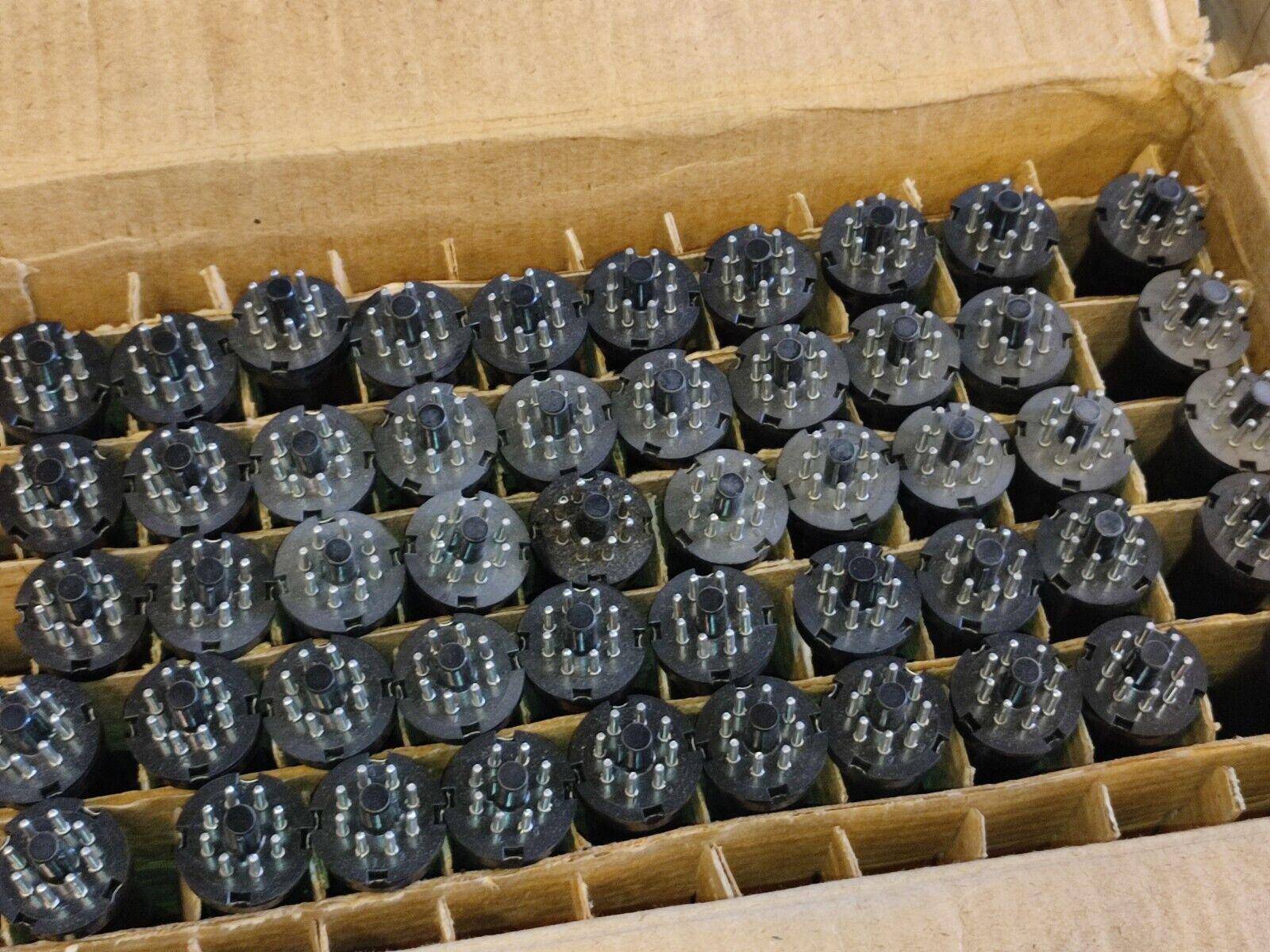 50pcs 6A7 (6SA7 6SB7 5961 6A7) New NOS Same Dates HEPTODE SOVIET TUBES - Vintage Radio Parts Store