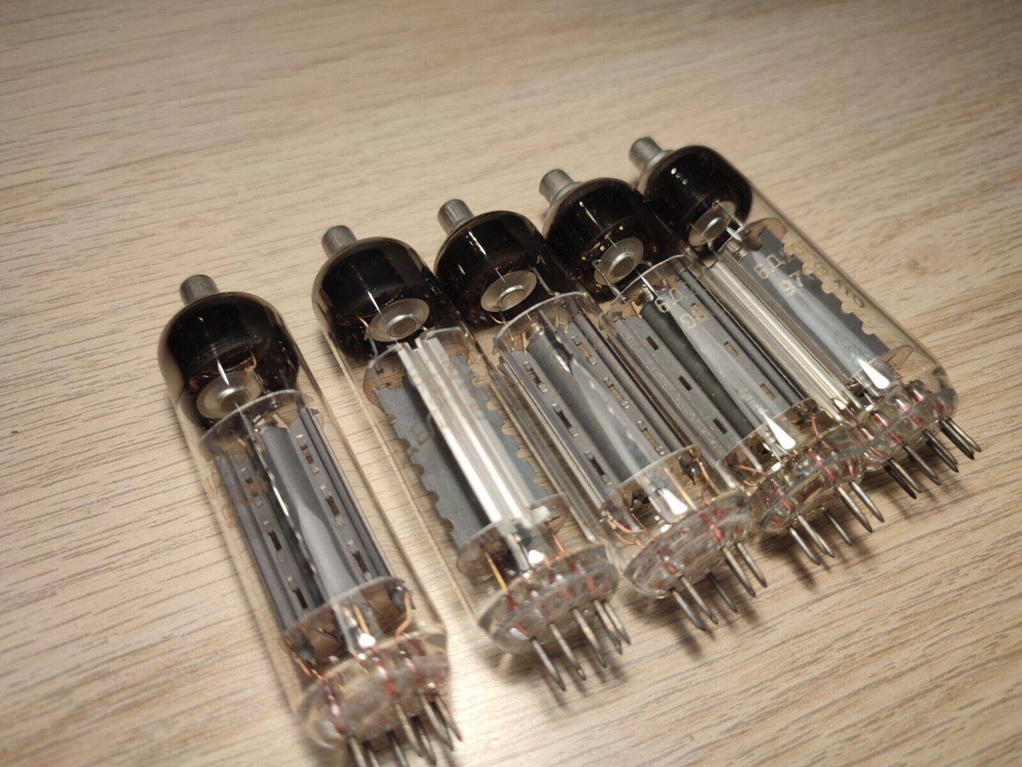 5pcs NEW 6D20P 6Д20П (EY81, 6V3A) AMP Soviet Vacuum tube diode radio Valves NOS - Vintage Radio Parts Store