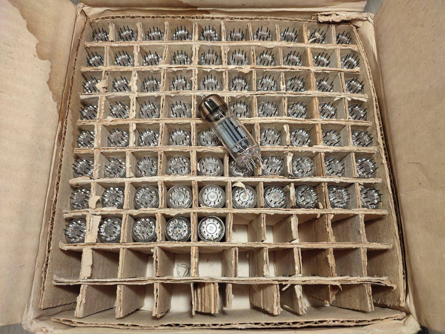 76 pcs 6R4P (6Р4П) Soviet Tubes / Sputnik / NOS NEW / Open Box  / NOT USED - Vintage Radio Parts Store