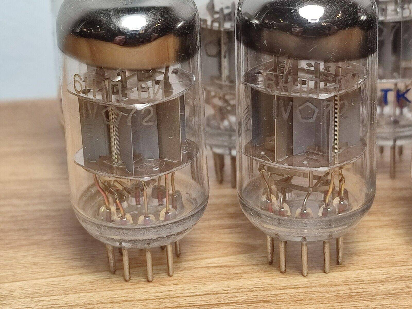 9x 6N1P-VI SIMILAR TO E88CC, 6922,6DJ8 Double Triode Tube Soviet NOS NOVOSIBIRSK - Vintage Radio Parts Store