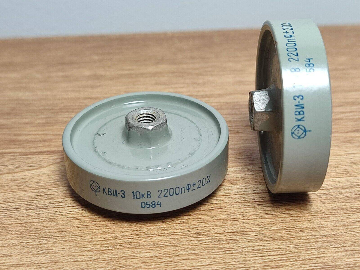 KVI-3 / КВИ-3 2pcs. 2200pF 10kV Ceramic Capacitor Ceramic Doorknob  CAP 2.2nF - Vintage Radio Parts Store