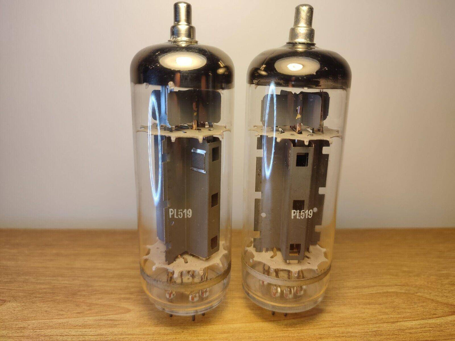 2x PL519 Tungsram NOS triple mica Same Date Simmilar to EAR859 EAR861 40KG6 - Vintage Radio Parts Store