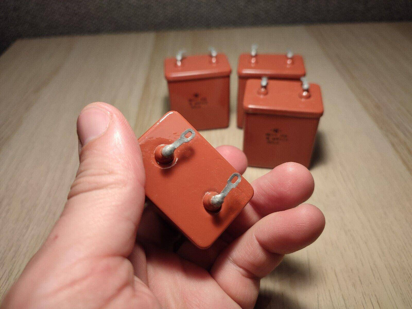 4Pcs MBGP-1 /МБГП–1 10uF 10% 200V RUSSIAN PAPER CAPACITORS LOT - Vintage Radio Parts Store