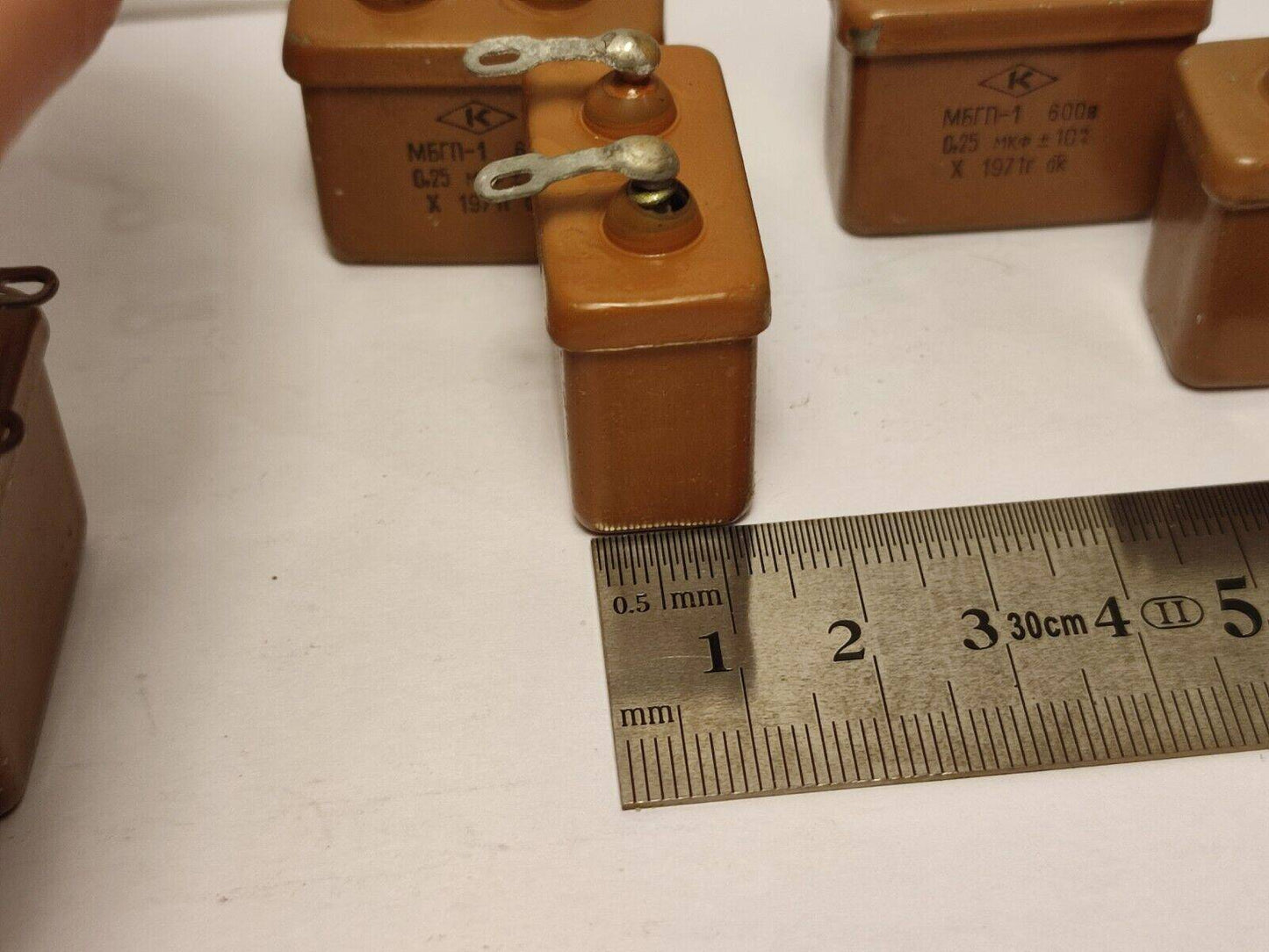 5x MBGP-1 600V 0.25UF 5% PIO AUDIO CAPACITORS USSR NOS МБГП-1 - Vintage Radio Parts Store