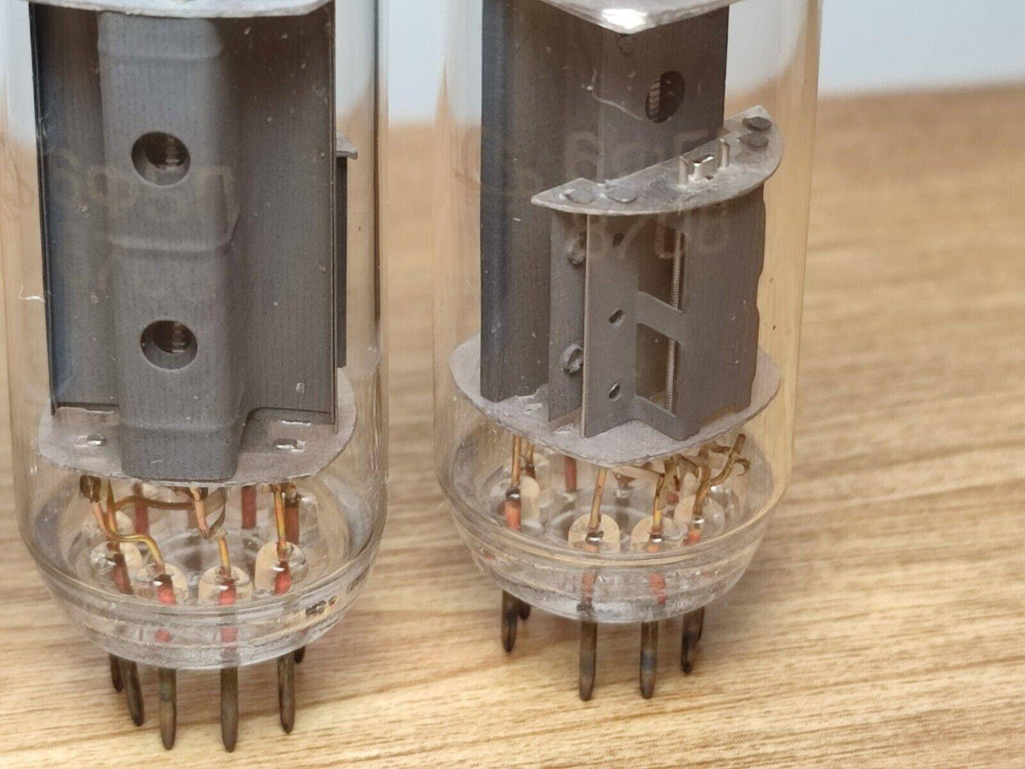 4 PCS 6F5P (6VG8, ECL85) NEW TRIODE PENTODE VACUUM TUBE - Vintage Radio Parts Store