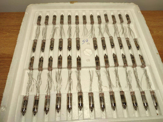 50pcs 6J45B-V / 6Zh45B-V Miniature HF Pentode Tubes USSR NOS - Vintage Radio Parts Store