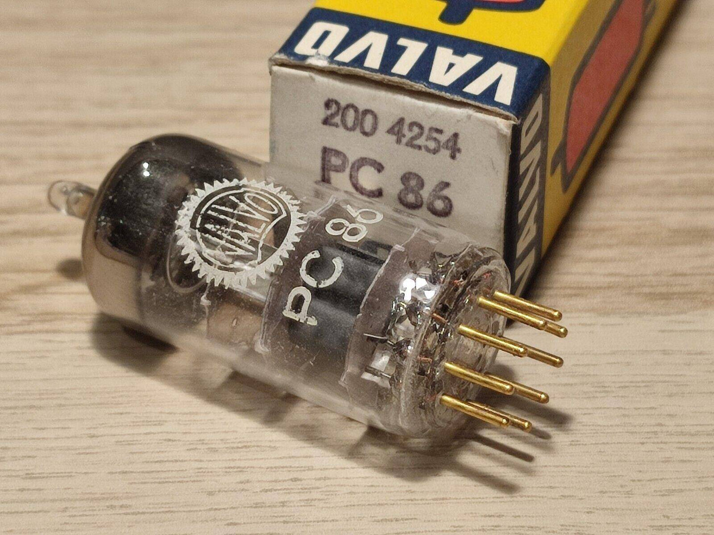 PC86 VALVO GOLD GRID NOS NEW tube NIB PC 86 - Vintage Radio Parts Store